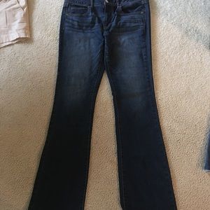American Eagle Woman’s jeans